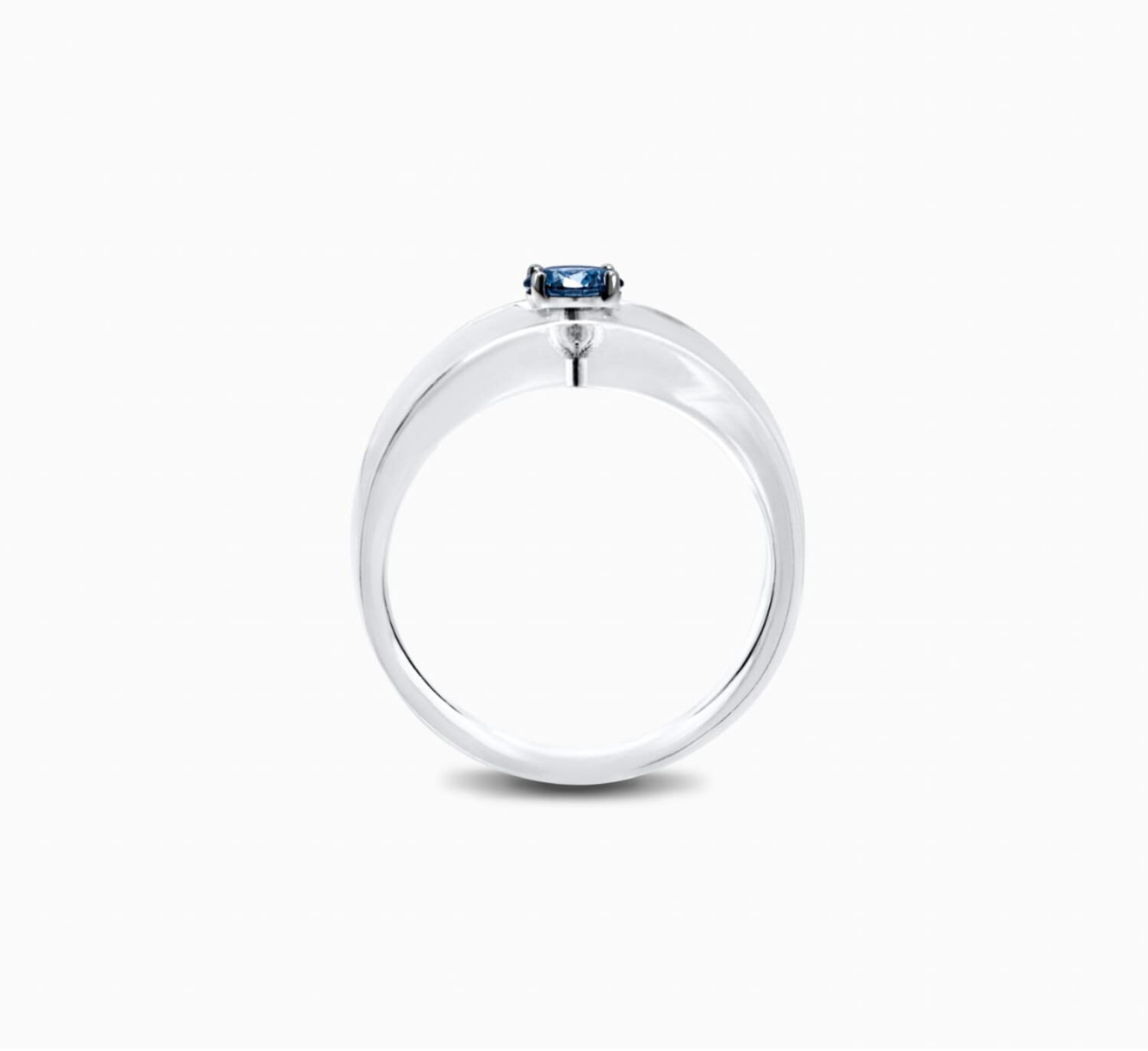 Transparent bio resin ring with blue diamond SSS <span>2120</span>