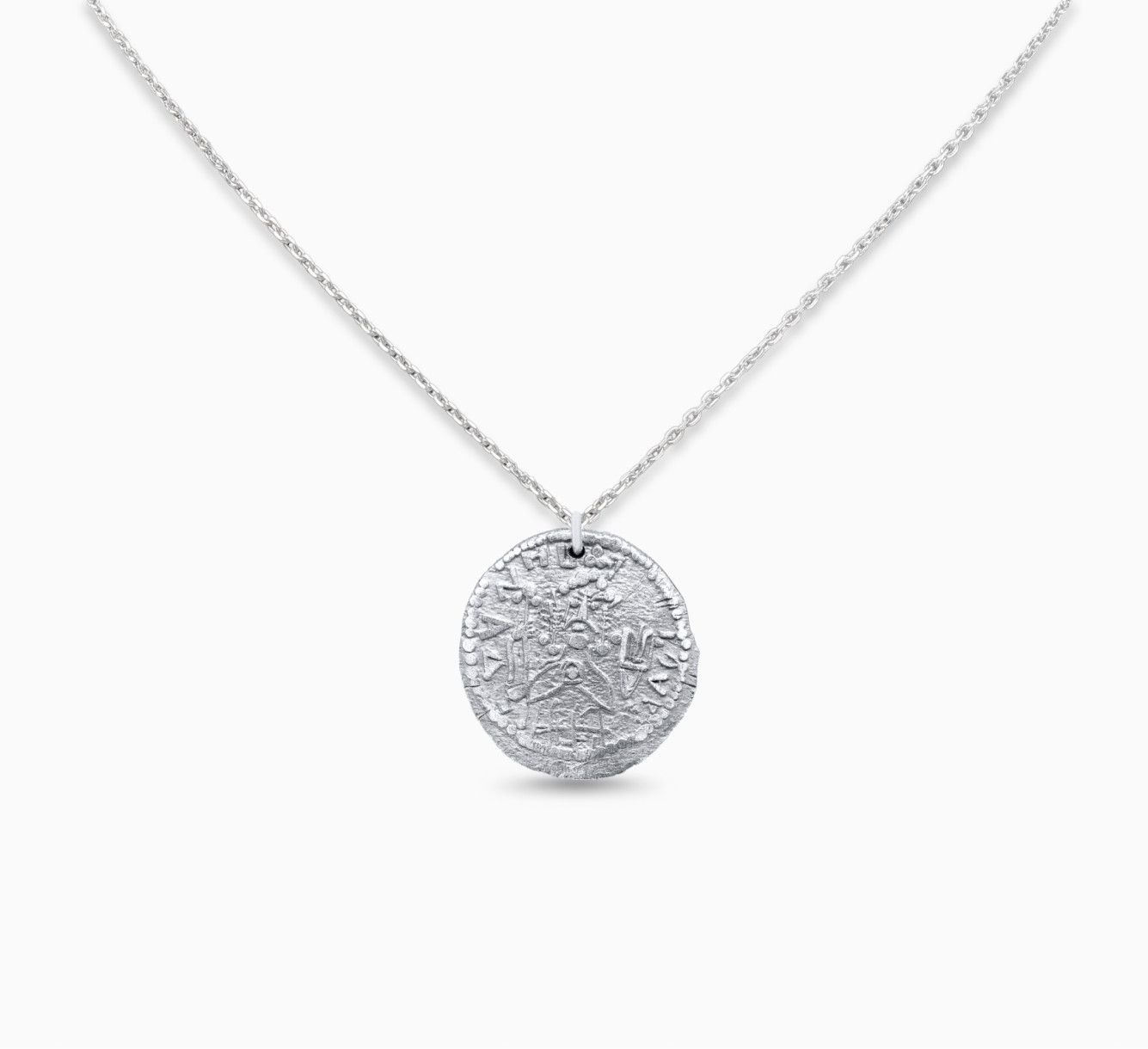 Silver pendant senses <span>2210</span>