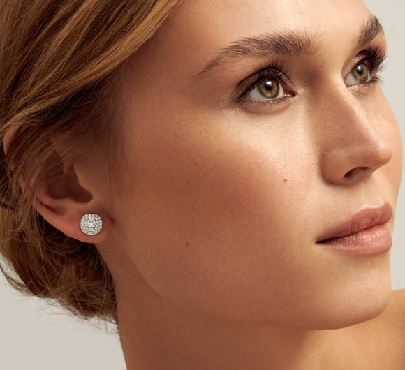 White gold earrings with diamonds glow <span>2019</span>