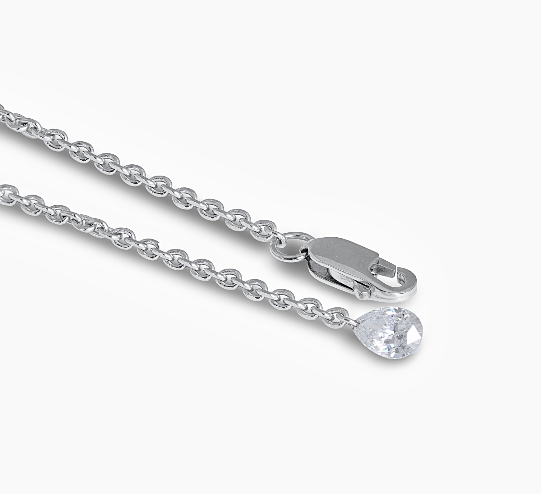 White gold bracelet with diamonds Comb <span>2039</span>