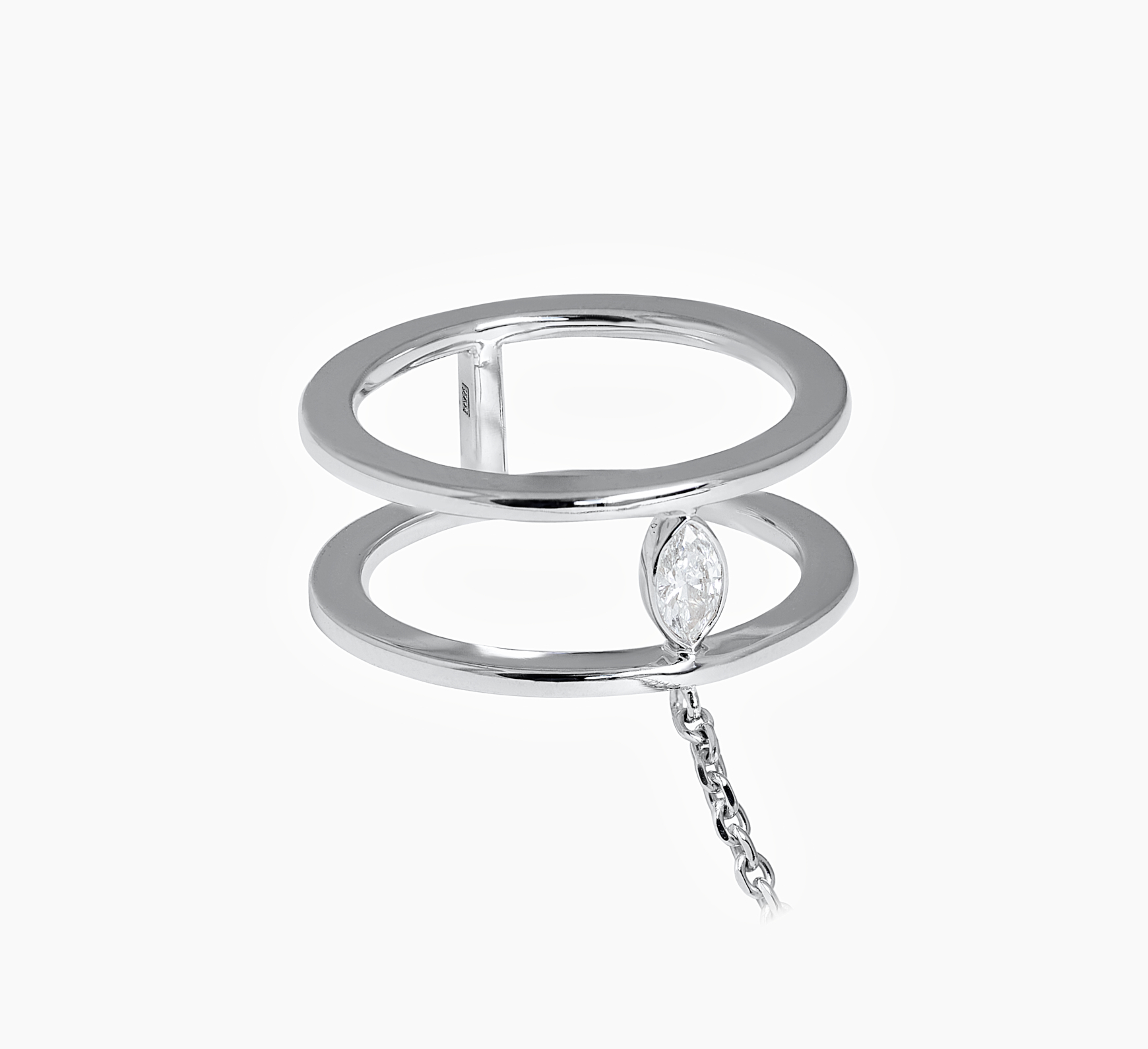 White gold bracelet with diamonds Comb <span>2039</span>
